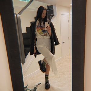 Meet your Posher, Cobi